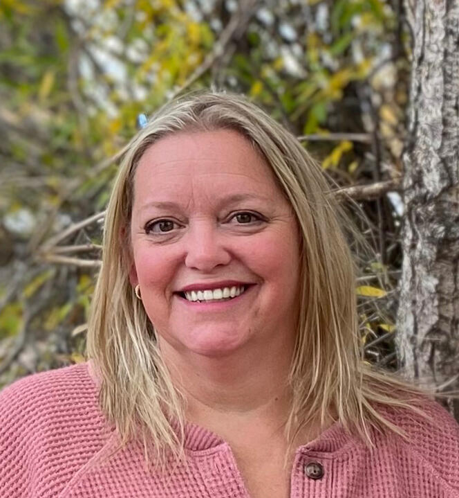 Susan Ayers