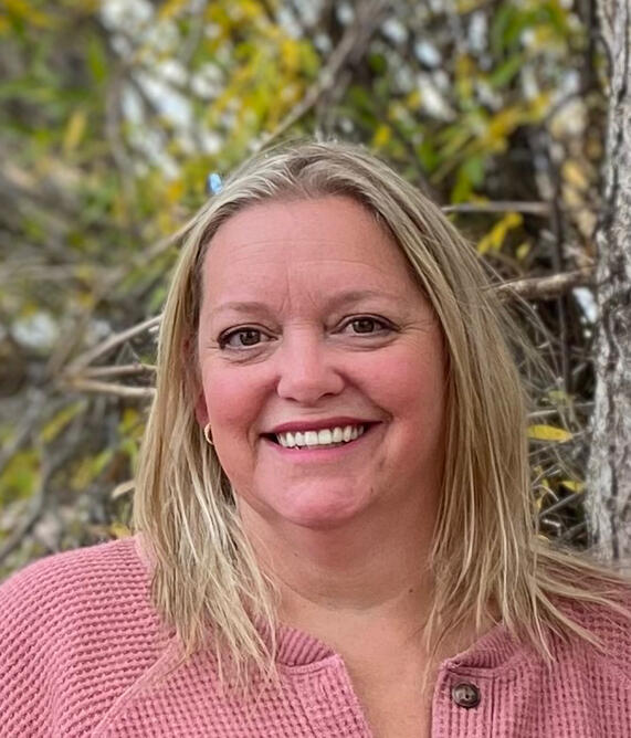 Susan Ayers